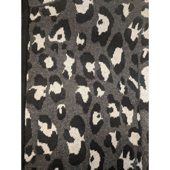 Jones New York Gray Leopard Cape Poncho Sweater Size S/M - Picture 8 of 15